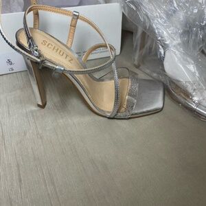 Brand New Schutz Aisha size 5.5